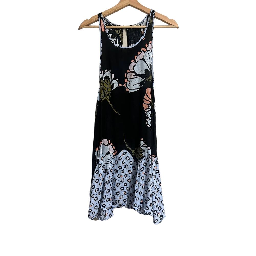 Free People Black and White Floral Mini Dress- read listing. Fits like XS-S